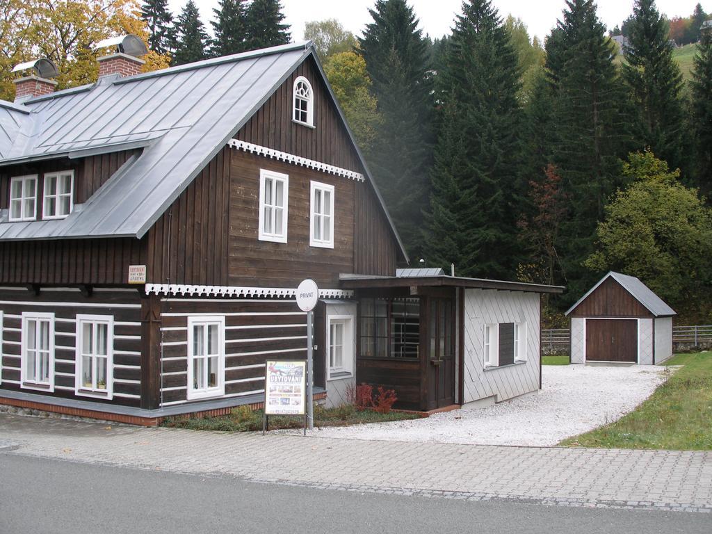 Pecka Penzion Pec pod Snezkou Luaran gambar